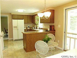 5th image of 6114 Gaspe Ln