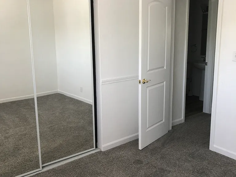 2156 Oakmont Way #1 — Photo 10