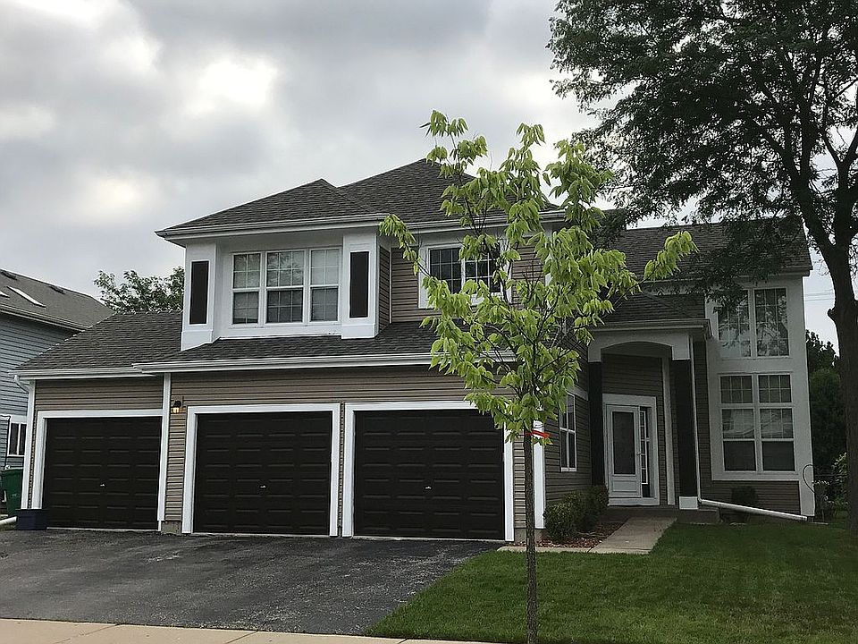2nd image of 2351 N Lenox Ct