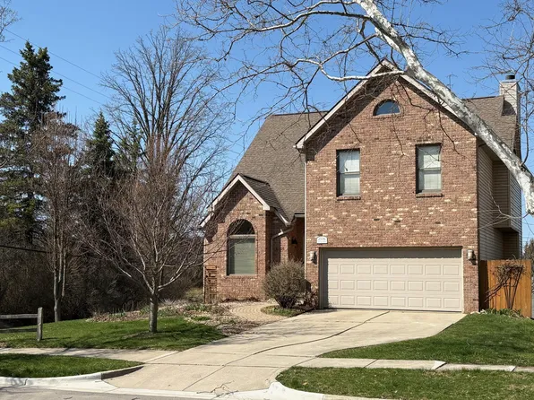 2036 Suffolk Ave, Ann Arbor, MI 48103