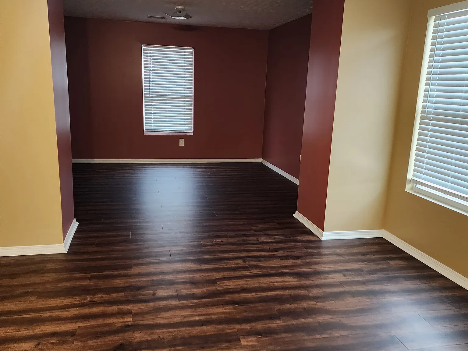 4 bed, 3050 sqft, $3,300 — Photo 4