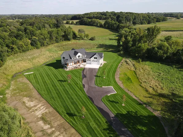 3850 County Line Rd SE, Delano, MN 55328