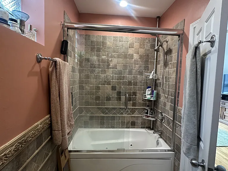 1627 W Grand Ave #3 — Photo 15