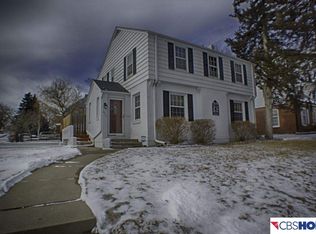 3502 N 49th St, Omaha, NE 68104