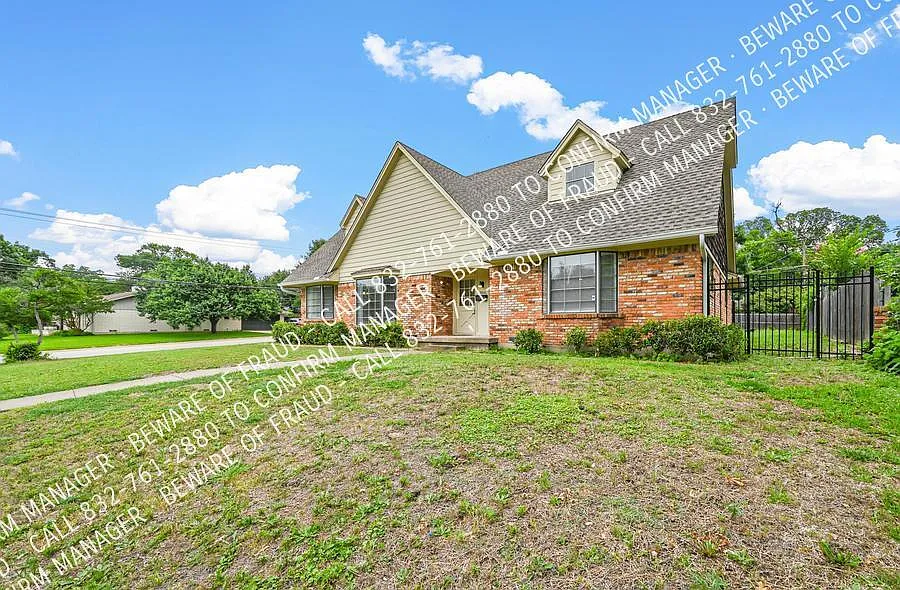 Centrally Located Spacious 2 Story Charmer — Photo 2