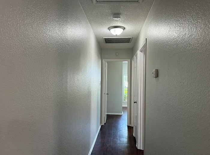 10239 Blackjack Oaks Dr — Photo 5
