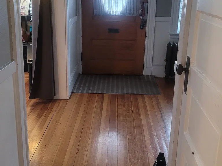 31 Amaranth Ave #1 — Photo 17