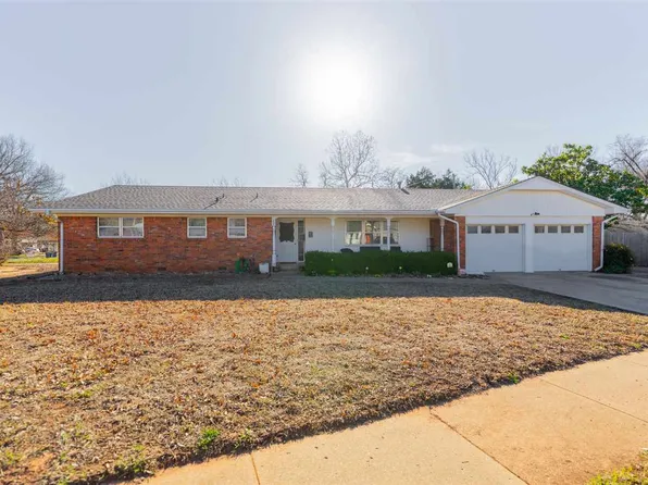 135 S Willis St, Stillwater, OK 74074