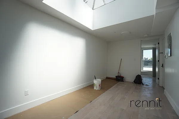 Rented by Rennit Inc. | media 14