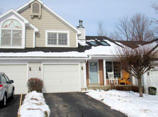 72 Genesee View Trl, Rochester, NY 14623