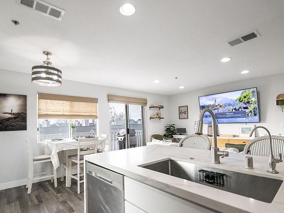 5th image of 103 Mangano Cir
