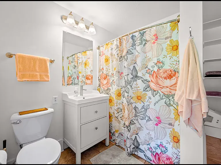 5640 Nicollet Ave — Photo 14