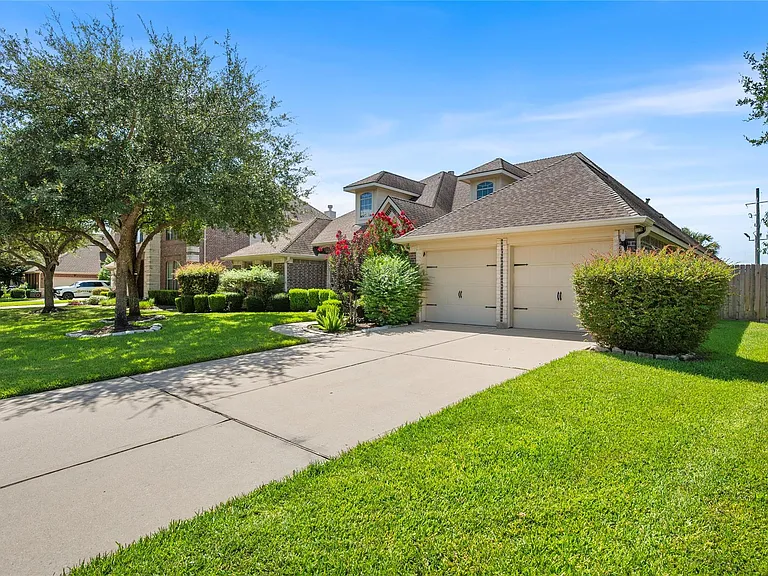 5610 Walcott Mills Dr — Photo 2