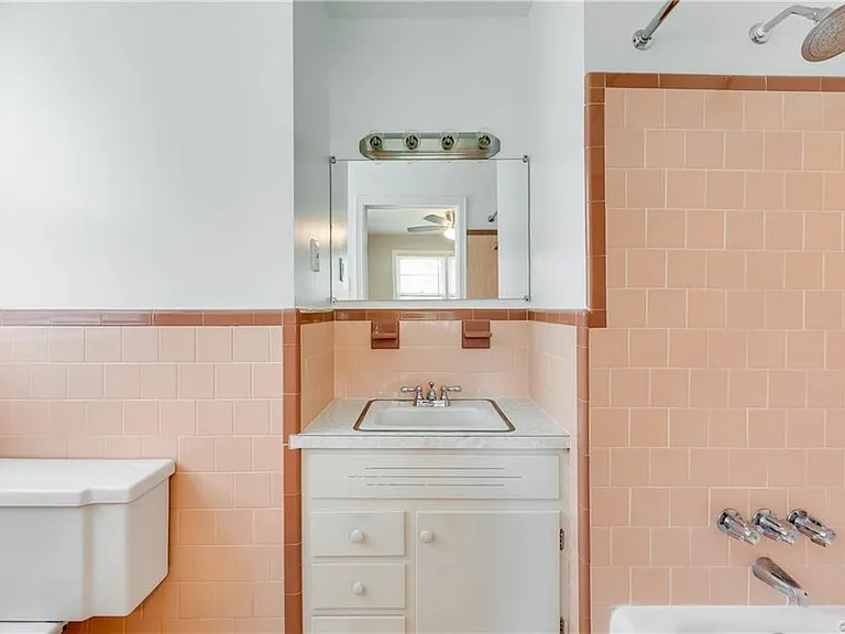 12516 Winfree St — Photo 17