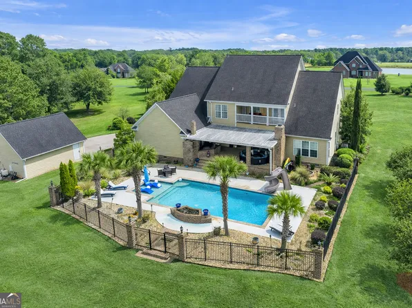 235 Riggins Rd, Moultrie, GA 31788