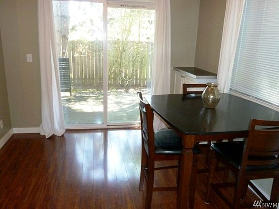 5th image of 800 96th Ave NE Unit D102