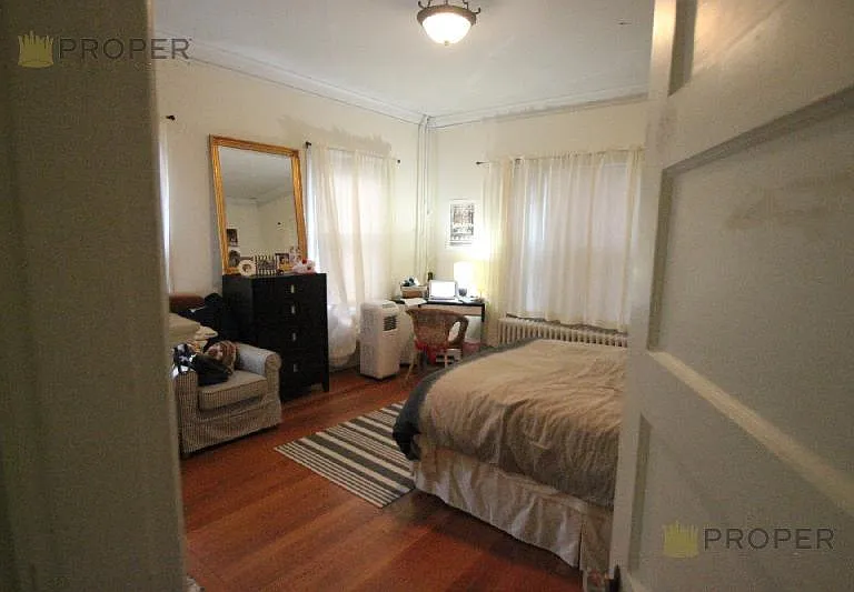 73 Thorndike St — Photo 6