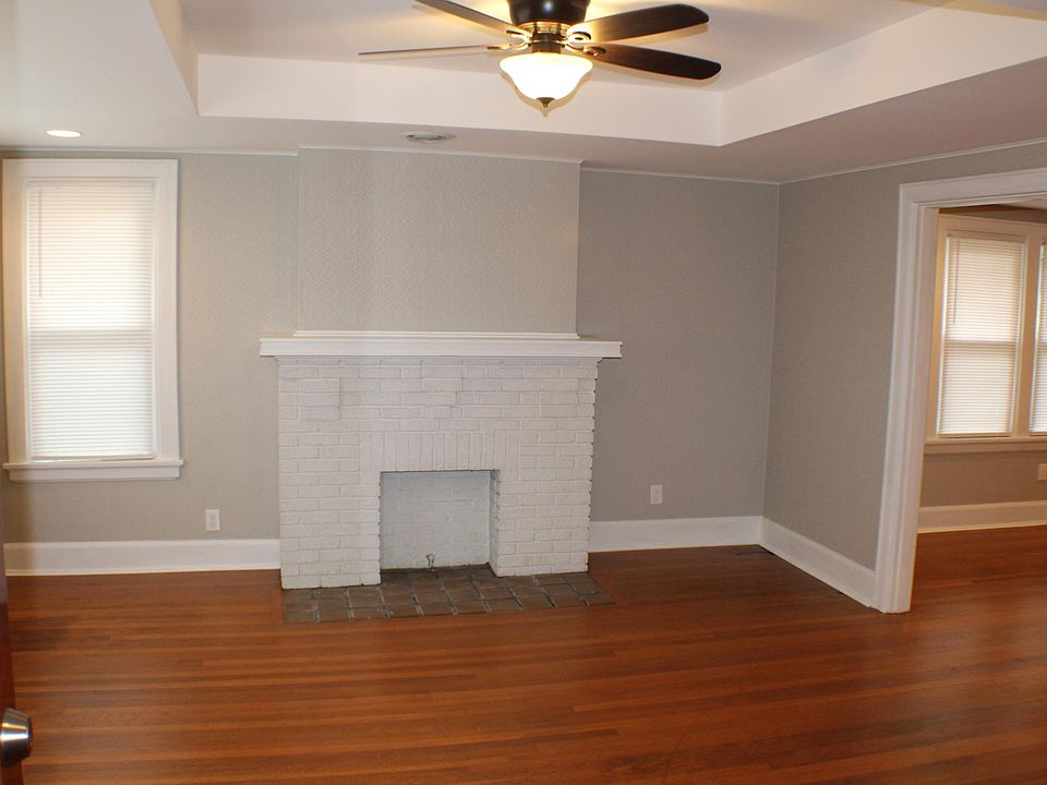 1st image of 3215 Linwood Ave