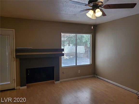 4th image of 2916 Pleasant Lake Dr