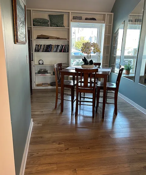 dining area/shelves
