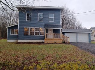 305 Dry Bridge Rd, Central Square, NY 13036