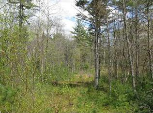 4 Green View Ln, Sanford, ME 04073