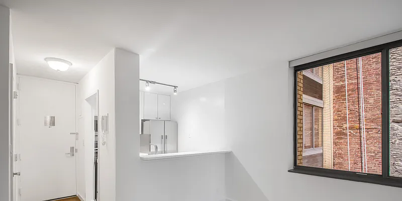 Rented by Mirador Real Estate | media 15