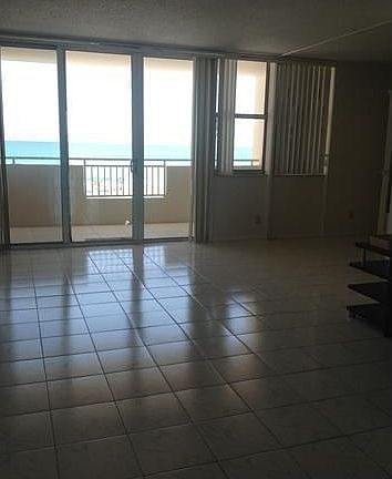 3rd image of 3180 S Ocean Dr APT 304