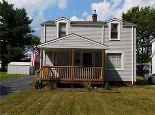 91 Smithfield St, Struthers, OH 44471