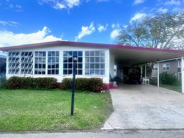 5708 Captain John Smith Loop #123, North Fort Myers, FL 33917