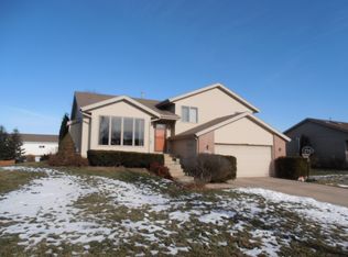 7218 Blue Maple Trl, Madison, WI 53719
