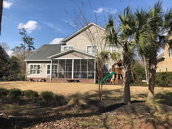 4th image of 129 Silver Cypress Cir