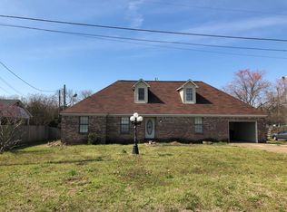 709 Boothe St, Batesville, MS 38606
