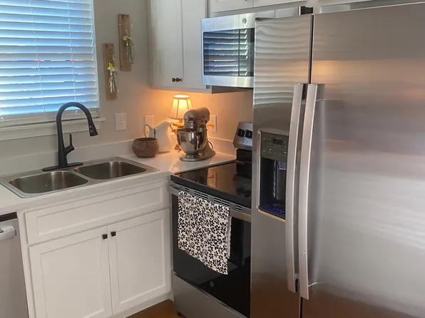 303 Silent Pines Dr, Oxford, MS 38655