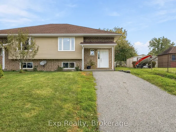 216 Brant St, Deseronto, ON K0K 1X0