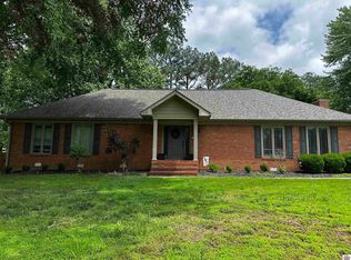 150 Jessamine Dr, Paducah, KY 42001