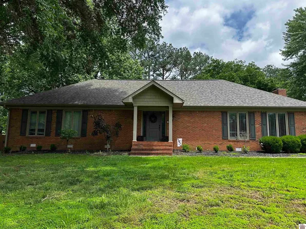 150 Jessamine Dr, Paducah, KY 42001