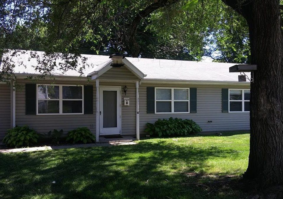 1st image of 2404 El Tivoli Dr