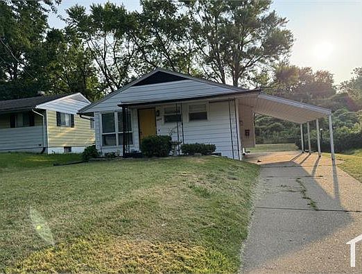 1st image of 10214 Valley Dr