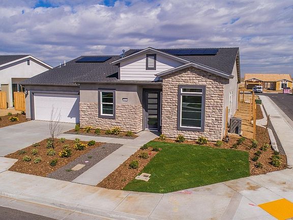 2nd image of 9207 Majestic Falls Ln