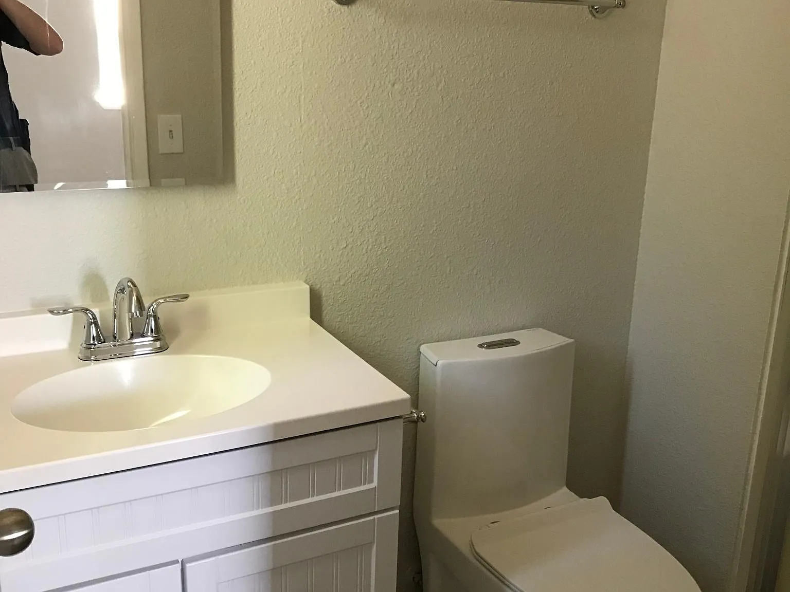 4806 Gate Way — Photo 3