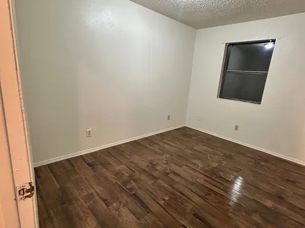 Sunset Apartments, 301-345 Sunset Pl #311, Hobbs, NM 88240