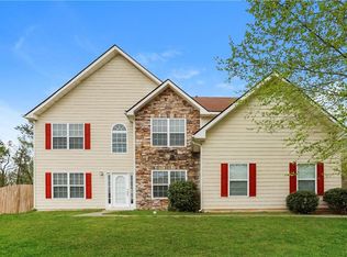 4903 Estonian Dr, Fairburn, GA 30213