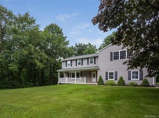 40 Silva Ter, Oxford, CT 06478
