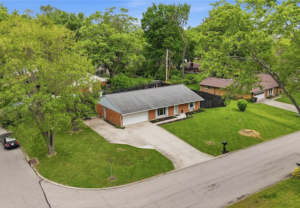 2271 Mission Ln, Bellbrook, OH 45305 | MLS #958410 | Zillow