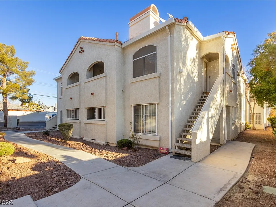 4304 W Lake Mead Blvd #101
