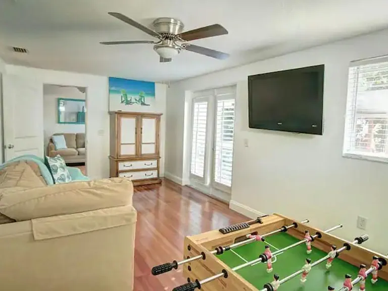 7609 Senrab Dr — Photo 20