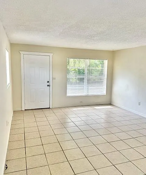 2245 Crubo Ave — Photo 8
