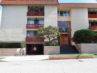 5875 Doverwood Dr Unit 301, Culver City, CA, 90230