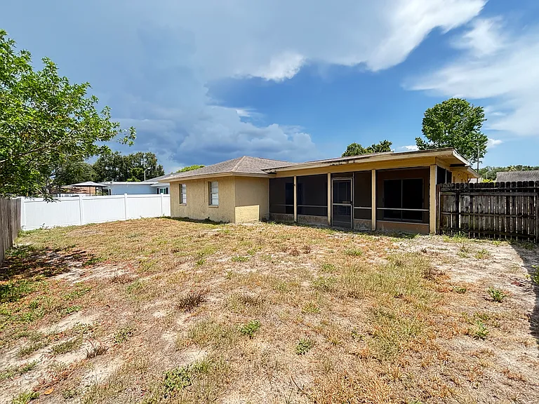 2665 Wildwood Ln — Photo 26